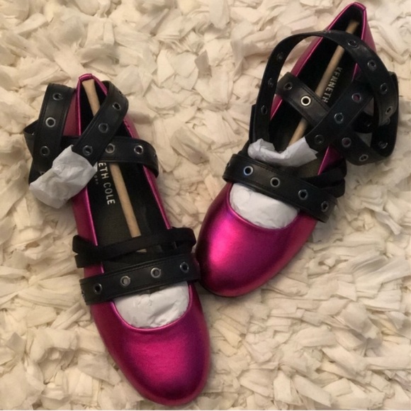 Brand New! Kenneth Cole New York Metallic Flats - Picture 2 of 6